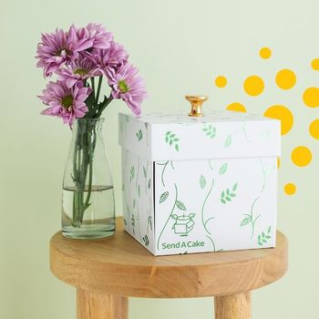  The gift for Mom who truly has everything and "doesn't need anything" this Mother's Day! 
A yummy cake ✅
A delightful surprise ✅
Option to add custom photos that might make her tear up ✅✅✅
Bonus, it's all delivered a beautiful box 😁

    gift