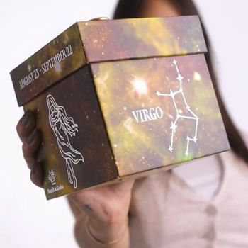  Looking for the perfect gift for that Virgo in your life? 🎁✨ This box is as organized and thoughtful as they are! 🌟 Treat them to a cosmic surprise that aligns with their starry personality. 🌙💜

 Season  