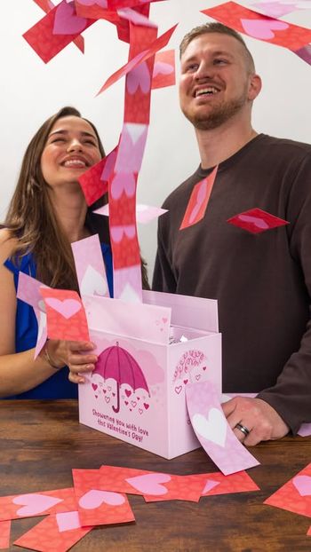 Unique gifts that are truly one of a kind! 💌

Featuring: Umbrella Love Shower Bundle

  gift