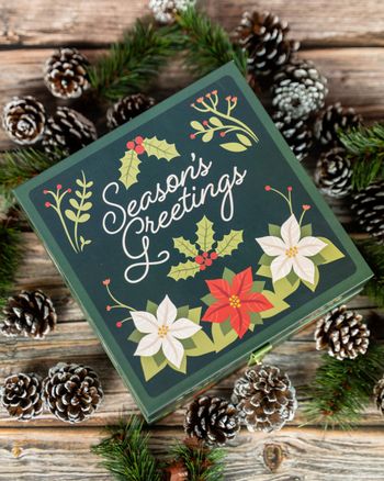 Holiday Gift Highlight: The Season's Greetings Bloom Box 🌲❄️
Beautifully designed, a delicious cake sits perfectly inside this festive keepsake box. A holiday design blooms when opened for the perfect seasonal "Thinking of you!"

       