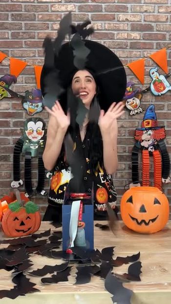 From ‘What’s in here?’ to ‘OMG bats!’ — reactions guaranteed. 🦇✨
📍Save this for your Halloween inspo!!

   
