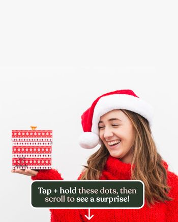 Happy Holidays from all of us here at Send A Cake! We hope your days are filled with festive fun & delicious treats! 🎄
