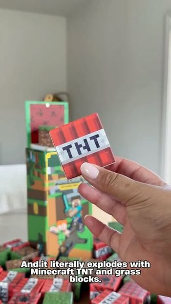 The Minecraft Block Burst gift they didn't know they needed.💥🎮🎁⁠
⁠
    