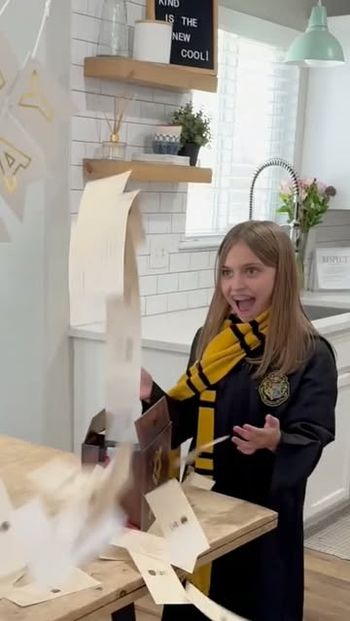 Skip the candy and surprise your favorite witch or wizard this Halloween! Order yours before spooky season disappears! ✨️
©️ & ™️ Warner Bros. Entertainment Inc. Publishing Rights ©️ JKR House
AcceptanceLetter 