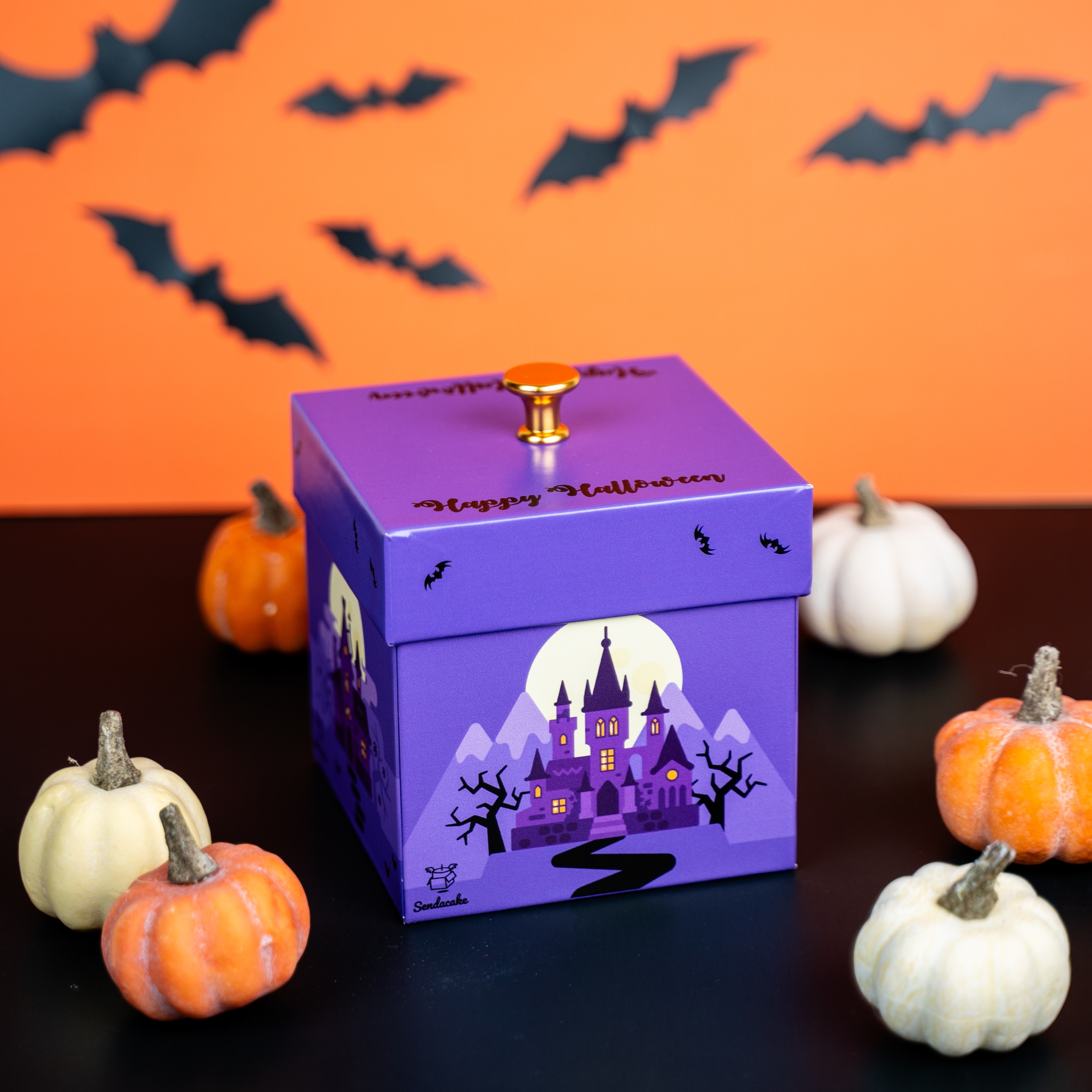 専用＊感謝sale＊Halloween＊フェイクスワッグ ＆ボックスアレンジ Halloween Tricks & Treats Box - 2024 – American Licorice Company