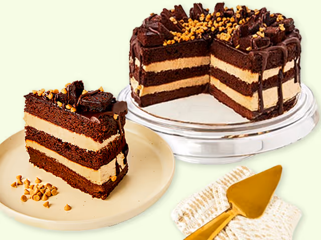 Shareable Large Cakes