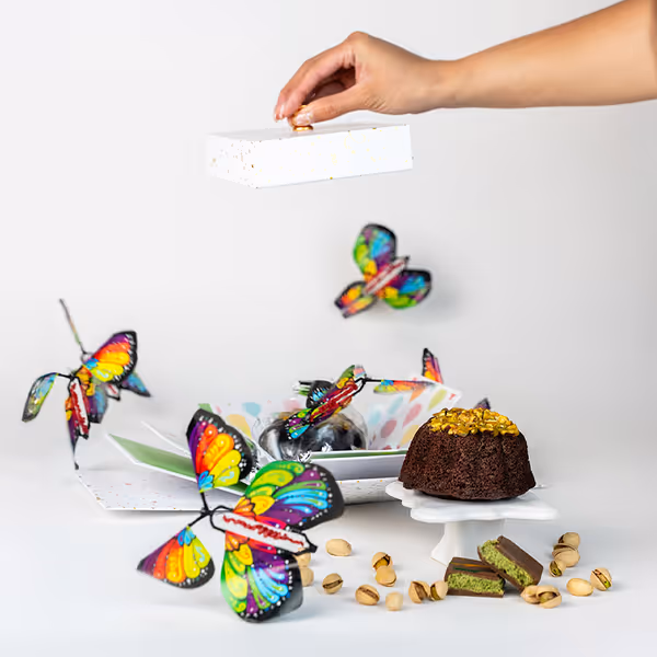Dubai Cake Explosion Gift Bundle