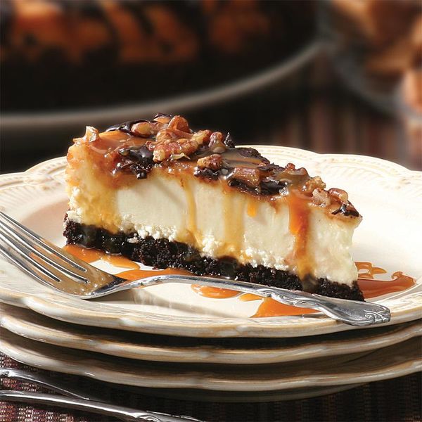 Chocolate Caramel Pecan Cheesecake