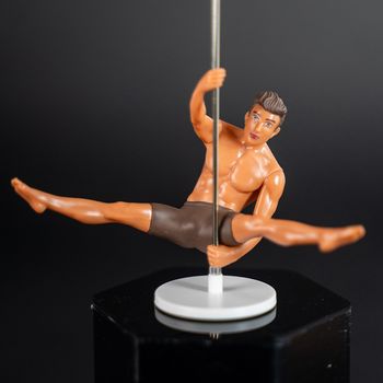 Picture of Medium-tone Male