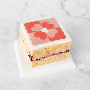 Picture of Raspberry & Chocolate Crispy Cake, Picture 2