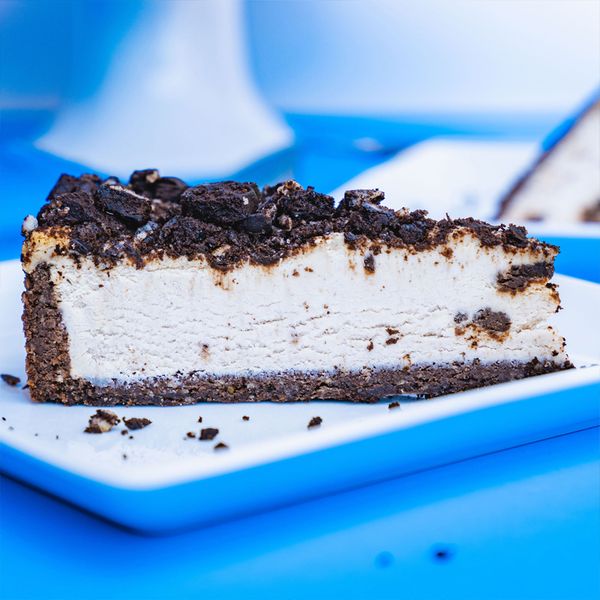 Cookies and Cream Cheesecake