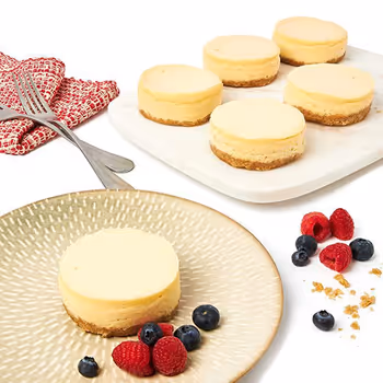 Mini New York Cheesecakes - 12 pieces