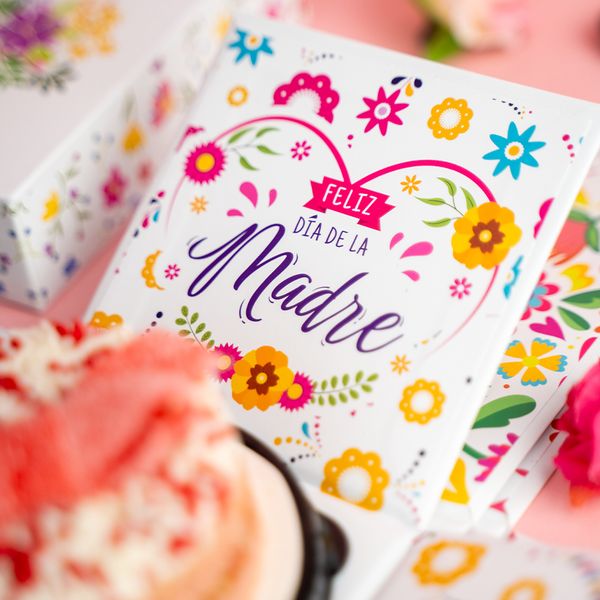 Día de las Madres Bundle w/ Butterfly Surprise 🌼