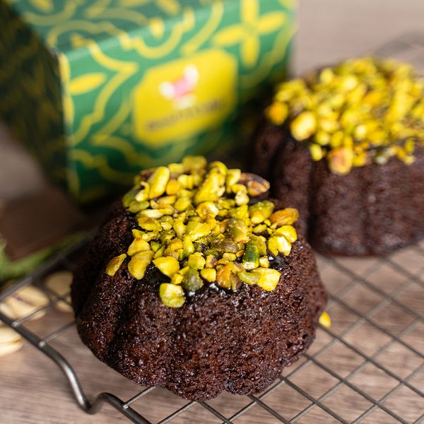 Dubai Chocolate Cake Duo