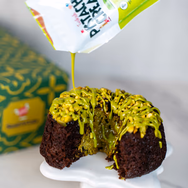 Dubai Chocolate Cake Duo