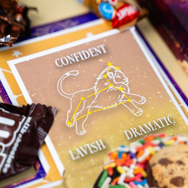 Leo Astrology Box ♌